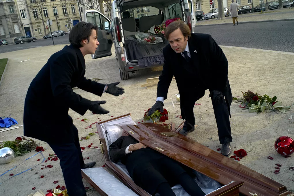 FINAL ARRANGEMENTS - Still of Marc-AndrĂ© Grondin / Didier Bourdon