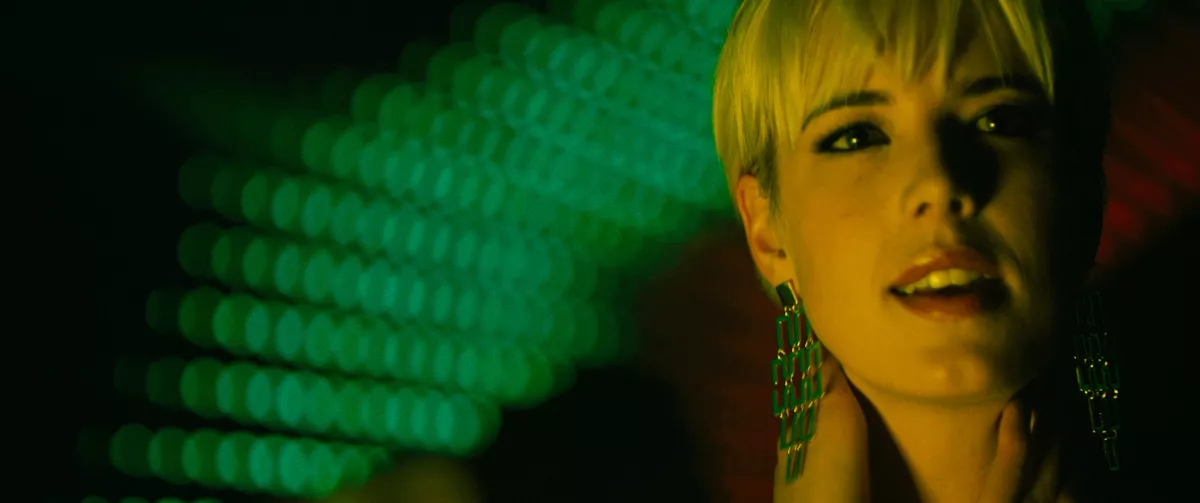 PUSHER - Still of Agyness Deyn