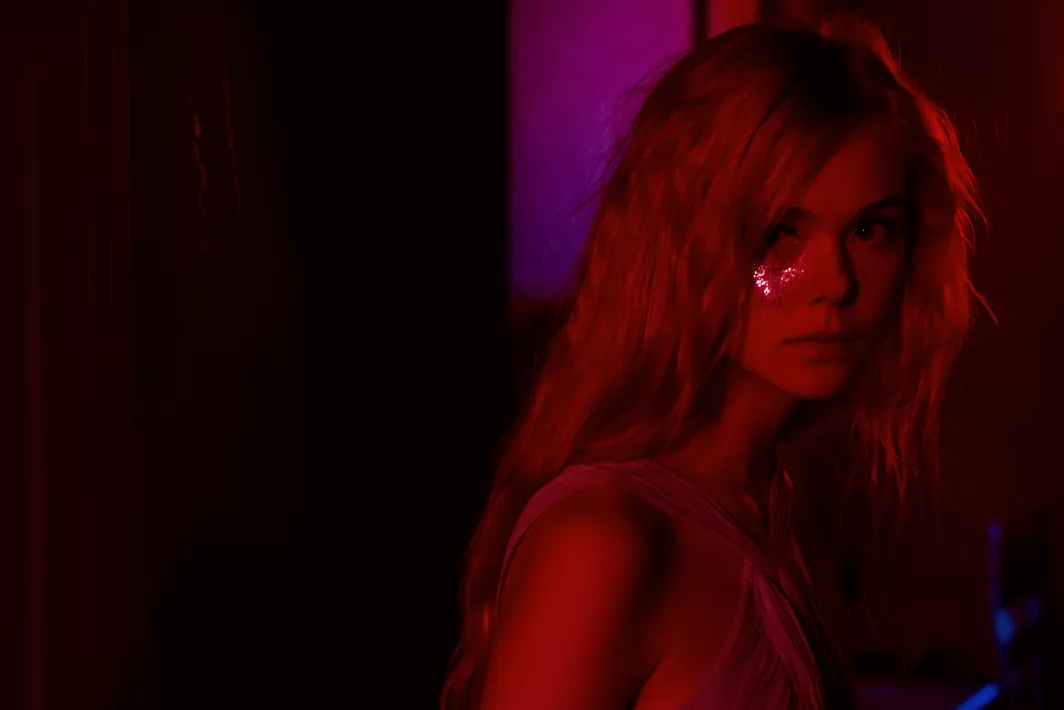 THE NEON DEMON - photo