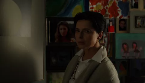 LATE BLOOMERS - Still of Isabella Rossellini