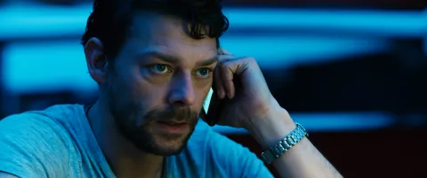 PUSHER - Still of Richard Coyle