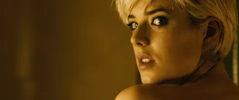 PUSHER - Still of Agyness Deyn